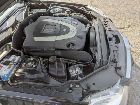 Used 2009 Mercedes-Benz SL 550 2dr Roadster 5.5L V8 image 34