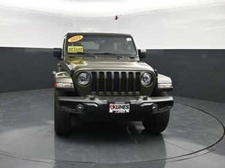 Used 2023 Jeep Wrangler Unlimited Sahara AWD/4WD video 2