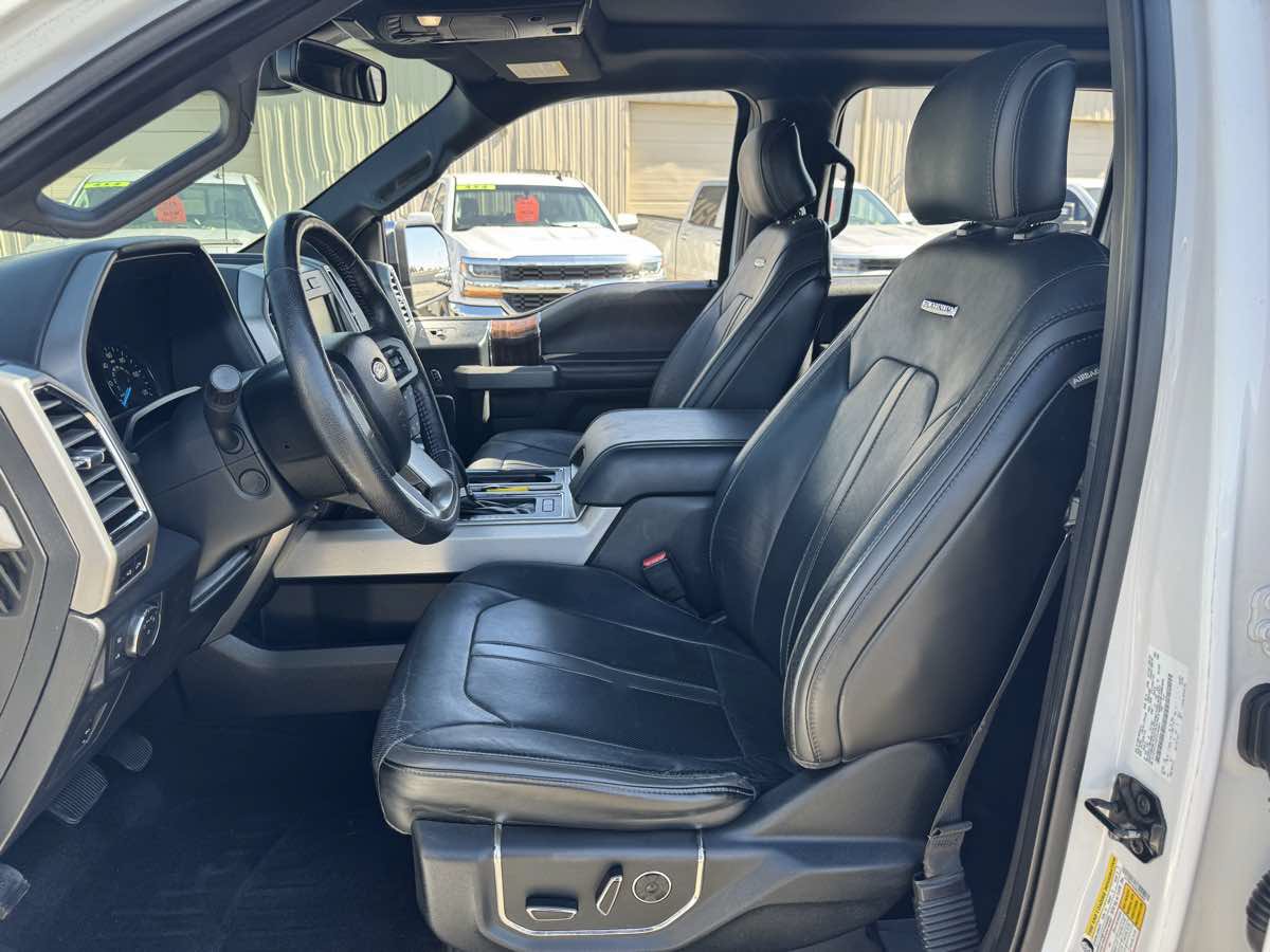 Used 2015 Ford F150 Platinum w/ Equipment Group 701A Luxury AWD/4WD image 22