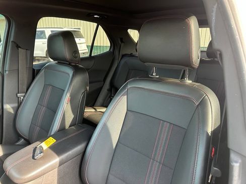 Used 2022 Chevrolet Equinox RS w/ LPO, Floor Liner Package AWD/4WD image 14