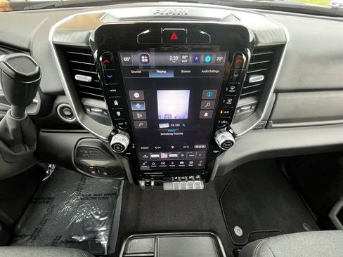Used 2026 RAM 2500 Big Horn AWD/4WD image 15