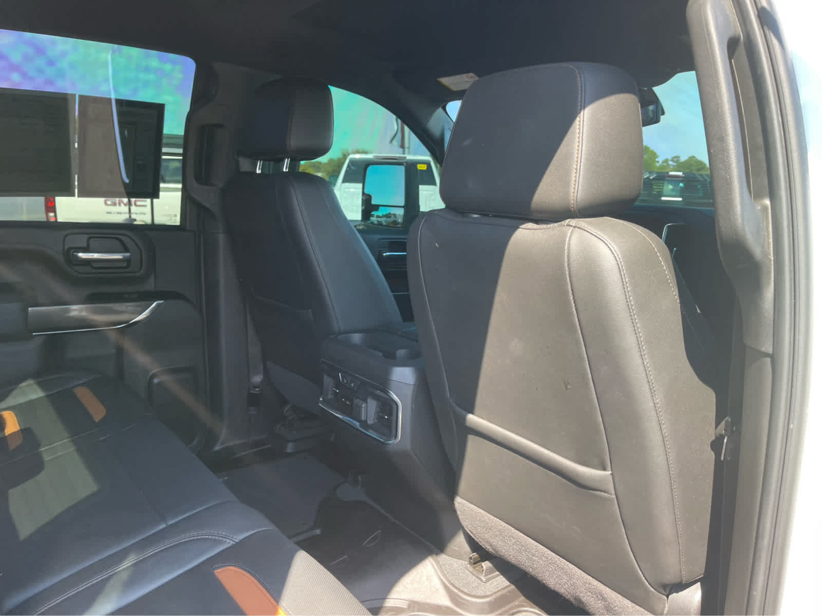 Used 2021 GMC Sierra 2500 AT4 w/ Gooseneck/5TH Wheel Package AWD/4WD image 24