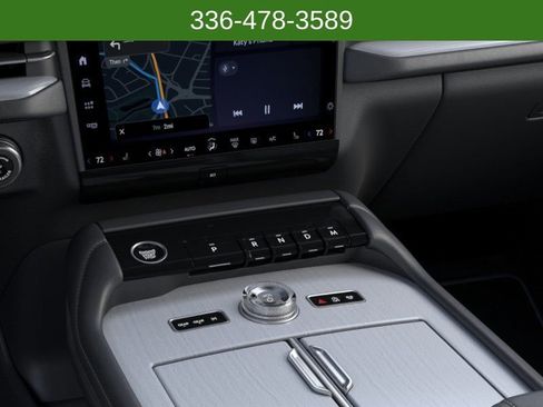 New 2026 Lincoln Navigator L Reserve AWD/4WD image 15