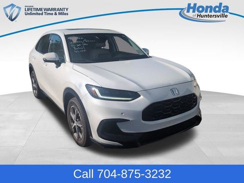 Used 2023 Honda HR-V EX-L image 1