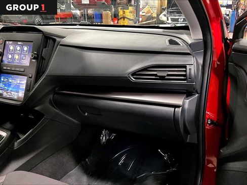 Used 2025 Subaru Impreza 2.0i image 18