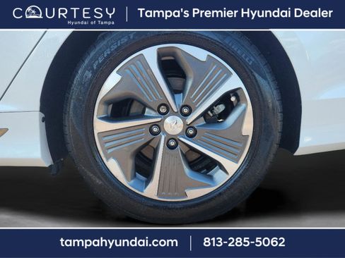 Used 2019 Hyundai Sonata Limited image 5