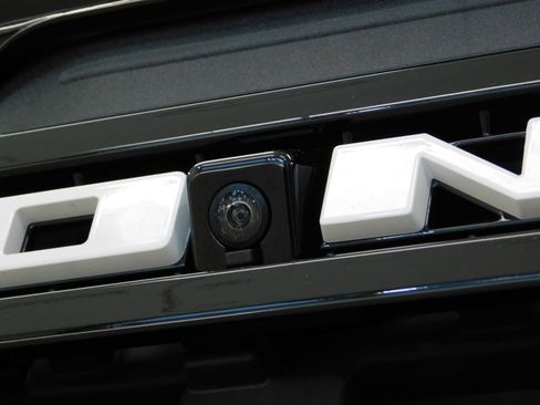 Used 2023 Ford Bronco Outer Banks AWD/4WD image 13