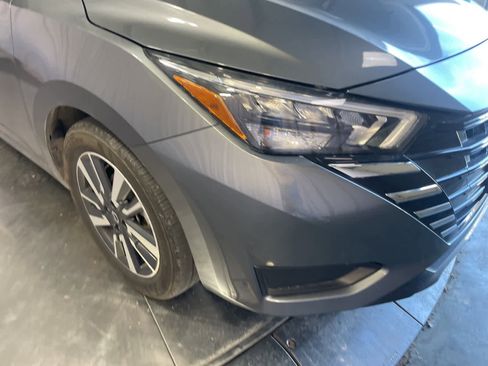 Used 2025 Nissan Versa SV image 14