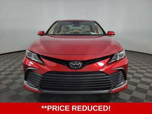 Used 2024 Toyota Camry LE w/ Convenience Package FWD image 2