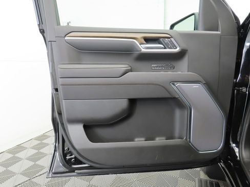 Used 2026 Chevrolet Silverado 1500 High Country w/ High Country Premium Package image 25