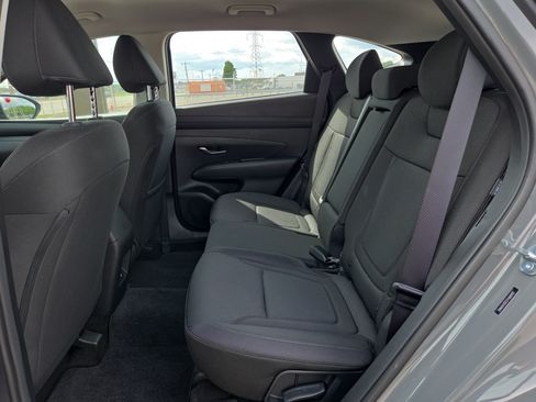 Certified 2026 Hyundai Tucson SE FWD image 8