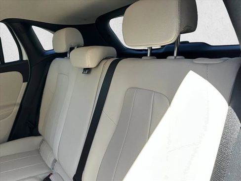 Used 2021 Mercedes-Benz GLA 250 image 24