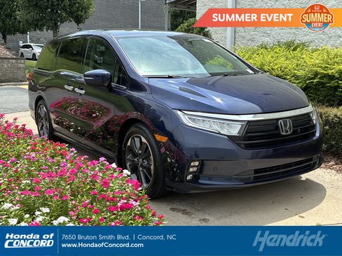 Certified 2022 Honda Odyssey Elite image 1