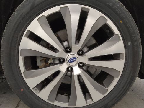 Used 2020 Subaru Ascent Touring image 31