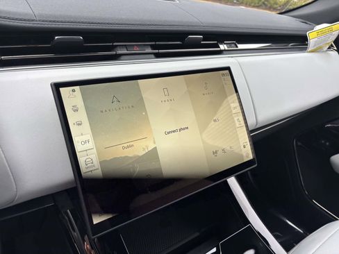 New 2026 Land Rover Range Rover Sport SE AWD/4WD image 16