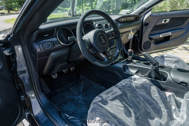 Used 2015 Ford Mustang Shelby GT350 RWD image 22
