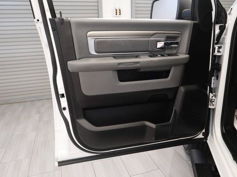 Used 2020 RAM 1500 Warlock w/ Electronics Group AWD/4WD image 16