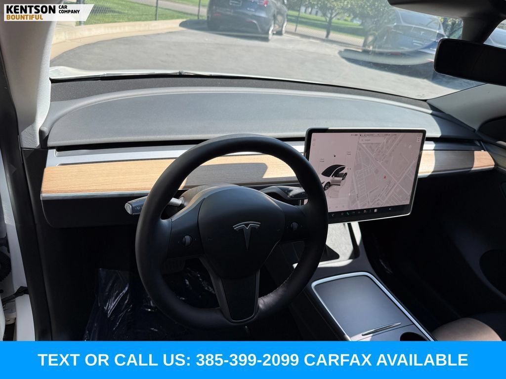 Used 2023 Tesla Model Y Long Range AWD/4WD image 23