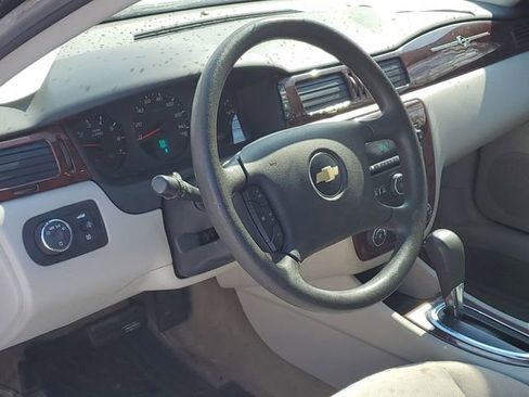 Used 2009 Chevrolet Impala LS image 7