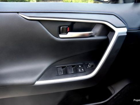 Used 2024 Toyota RAV4 XSE image 7