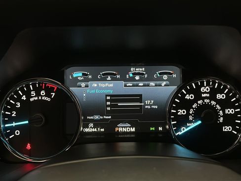 Used 2020 Ford F150 Lariat w/ Trailer Tow Package AWD/4WD image 28