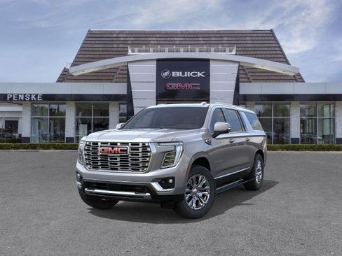 New 2026 GMC Yukon XL Denali w/ Sun & Power Step Package AWD/4WD image 8