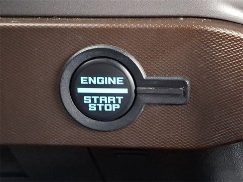 Used 2023 Ford Bronco Outer Banks image 24