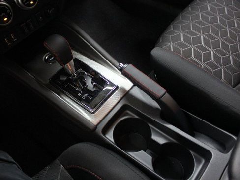 New 2026 Mitsubishi Outlander Sport LE AWD/4WD image 13