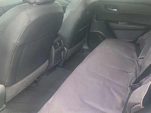 Certified 2023 Nissan Rogue SV w/ SV Premium B Package image 9