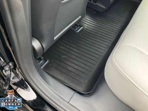 Used 2023 Tesla Model 3 Standard Range image 28