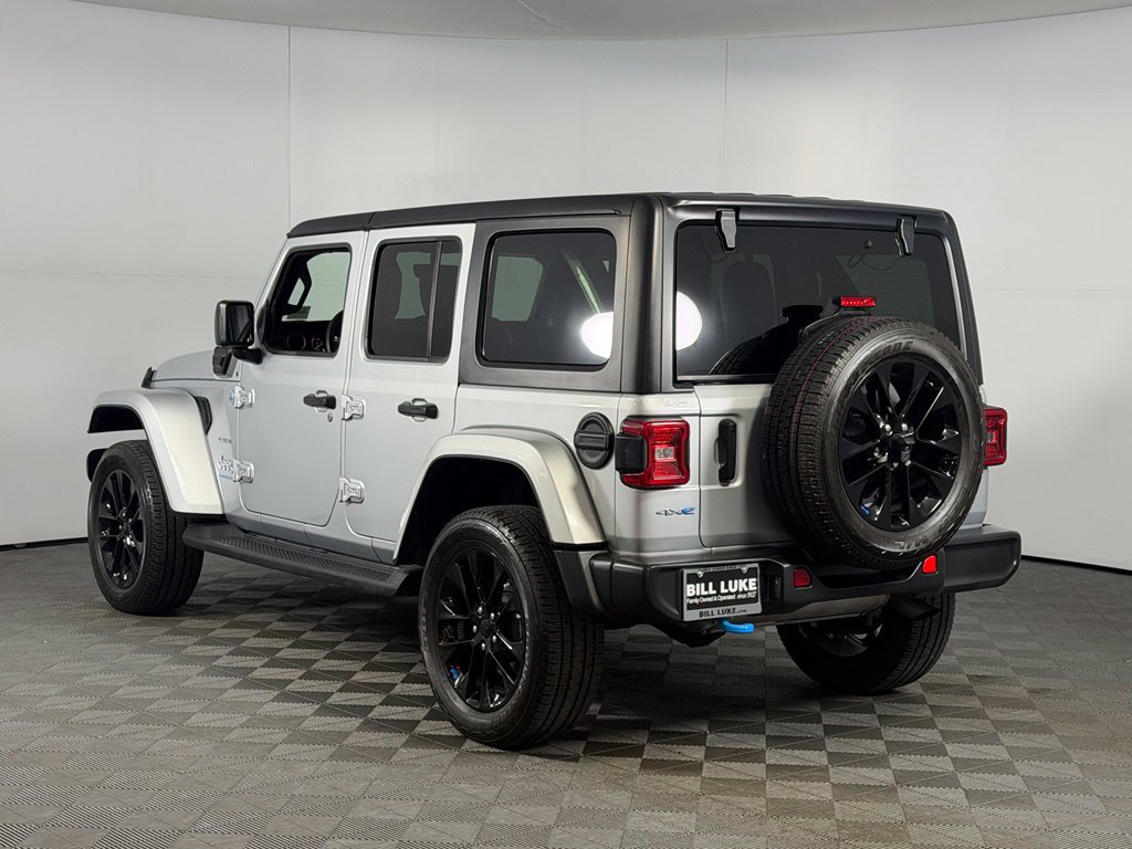 Certified 2023 Jeep Wrangler Unlimited Sahara AWD/4WD image 8