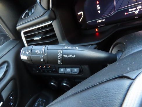 Used 2022 GMC Yukon XL Denali w/ Max Trailering Package image 33