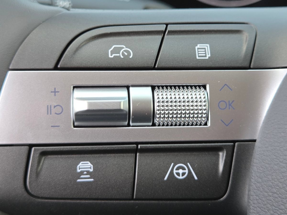 New 2027 Hyundai Kona SEL Sport FWD image 32