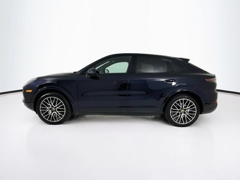Certified 2021 Porsche Cayenne Coupe AWD/4WD image 2