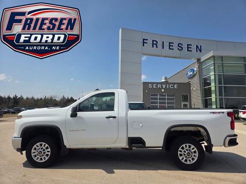 Used 2024 Chevrolet Silverado 2500 W/T w/ WT Convenience Package AWD/4WD image 4