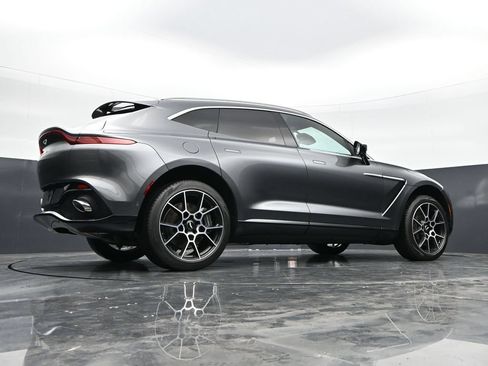 Used 2021 Aston Martin DBX AWD/4WD image 47