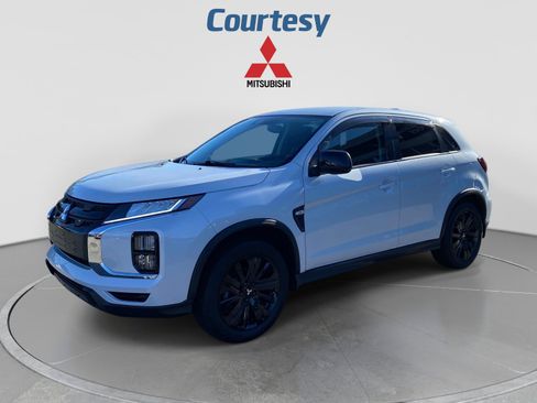 Used 2023 Mitsubishi Outlander Sport ES AWD/4WD image 1