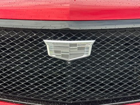 Certified 2024 Cadillac Escalade Sport w/ LPO, ONYX Package image 48