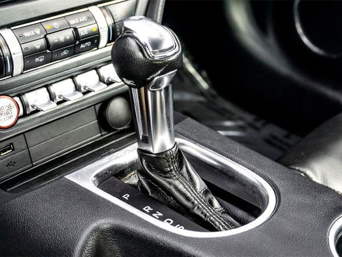 Used 2023 Ford Mustang Premium image 22