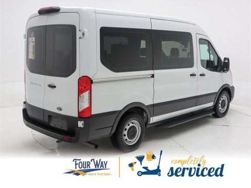 Used 2021 Ford Transit 150 XL image 4