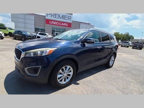 Used 2016 Kia Sorento FWD image 32