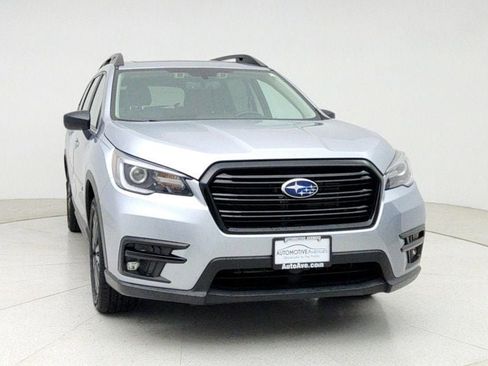 Used 2022 Subaru Ascent Onyx Edition image 2