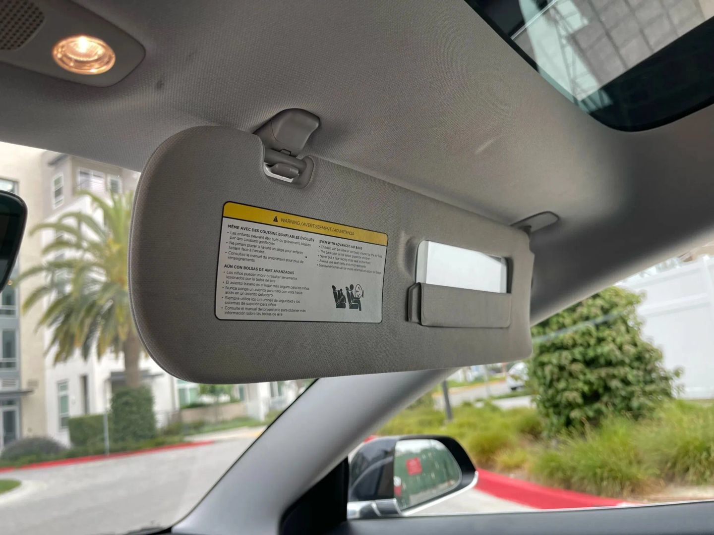 Used 2019 Tesla Model 3 Long Range RWD image 36