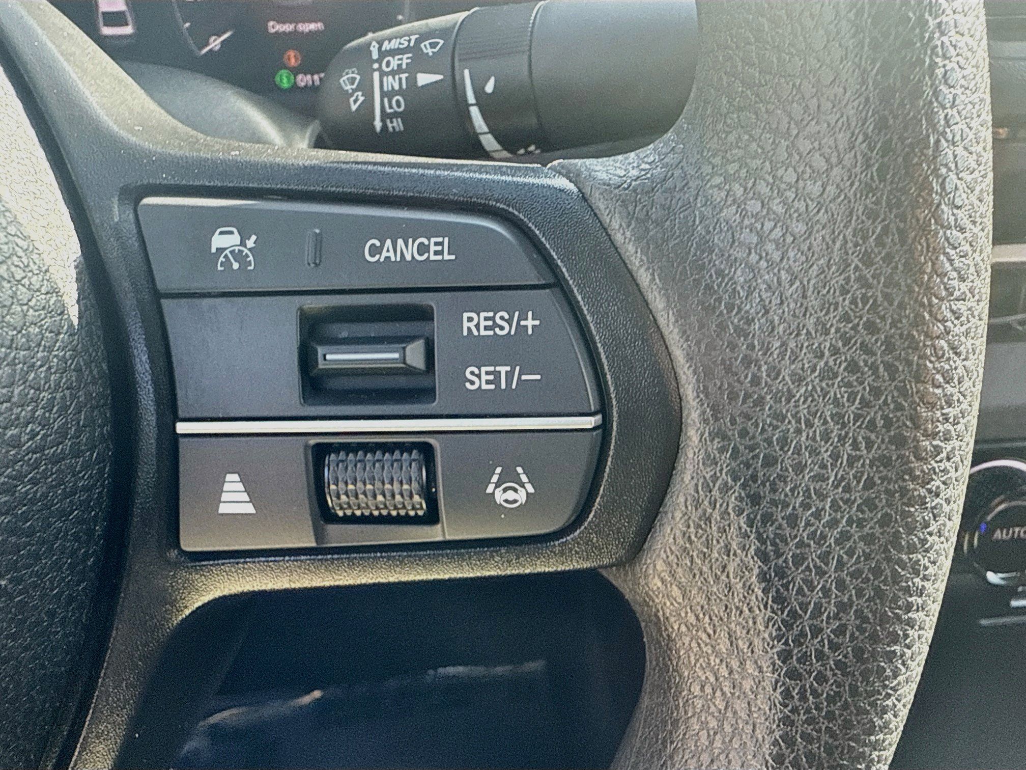 Used 2025 Honda Accord SE image 37