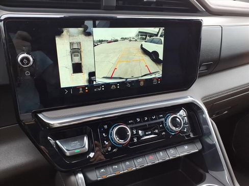 Used 2024 GMC Sierra 1500 Denali image 30