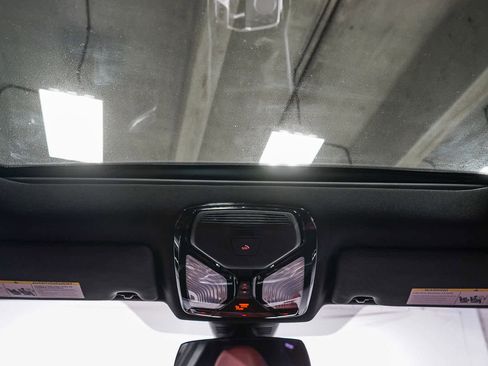 Used 2023 BMW M240i Coupe w/ Premium Package image 18