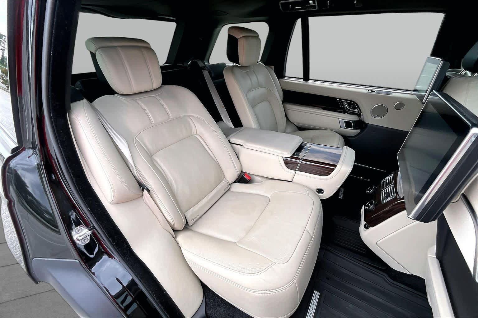 Used 2020 Land Rover Range Rover Long Wheelbase Autobiography AWD/4WD image 20