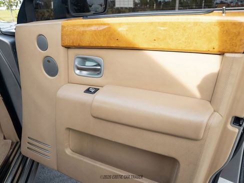 Used 2005 Rolls-Royce Phantom Sedan RWD image 33