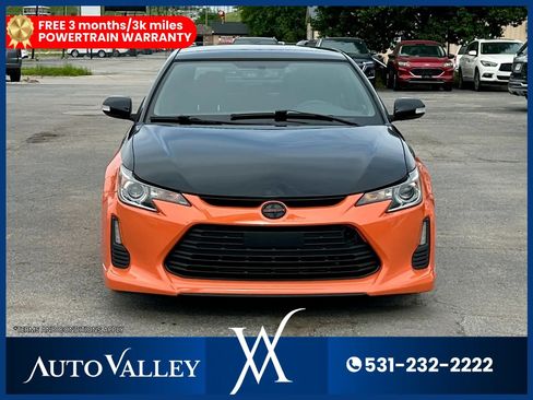 Used 2015 Scion tC FWD image 2