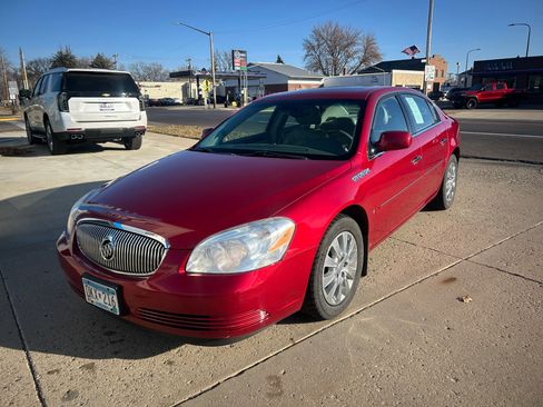 Used 2009 Buick Lucerne CXL w/ Driver Confidence Package image 2